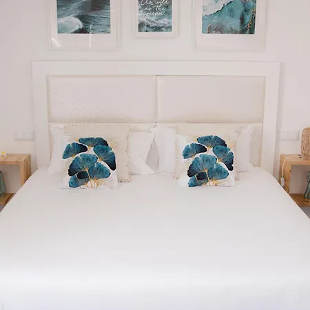 Supertubos House Peniche