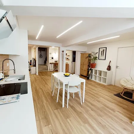 Bed & Breakfast Supertubos House Peniche Atouguia Da Baleia