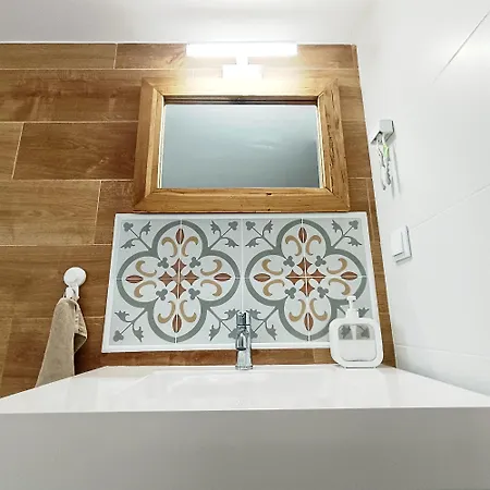 Supertubos House Peniche 4*