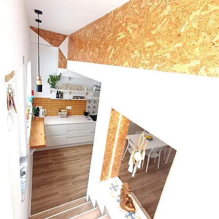 Supertubos House Peniche Oda ve Kahvaltı 4*