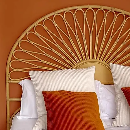 Bed & Breakfast Supertubos House Peniche